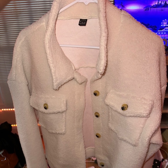 jacket - Picture 1 of 4